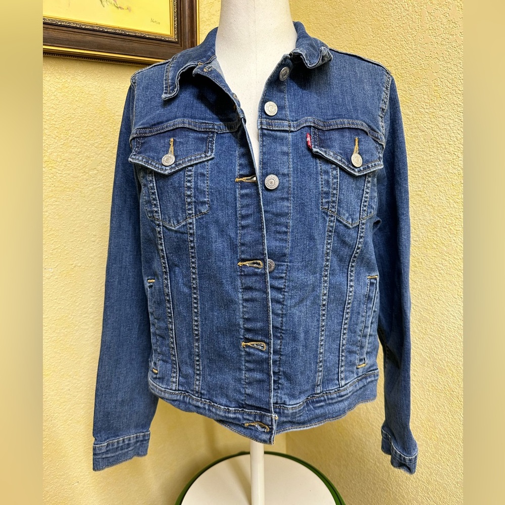 Levi Jean Jacket - Picture 8 of 9